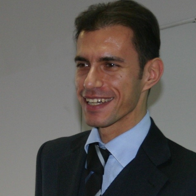 Dr. Marcello Mariani